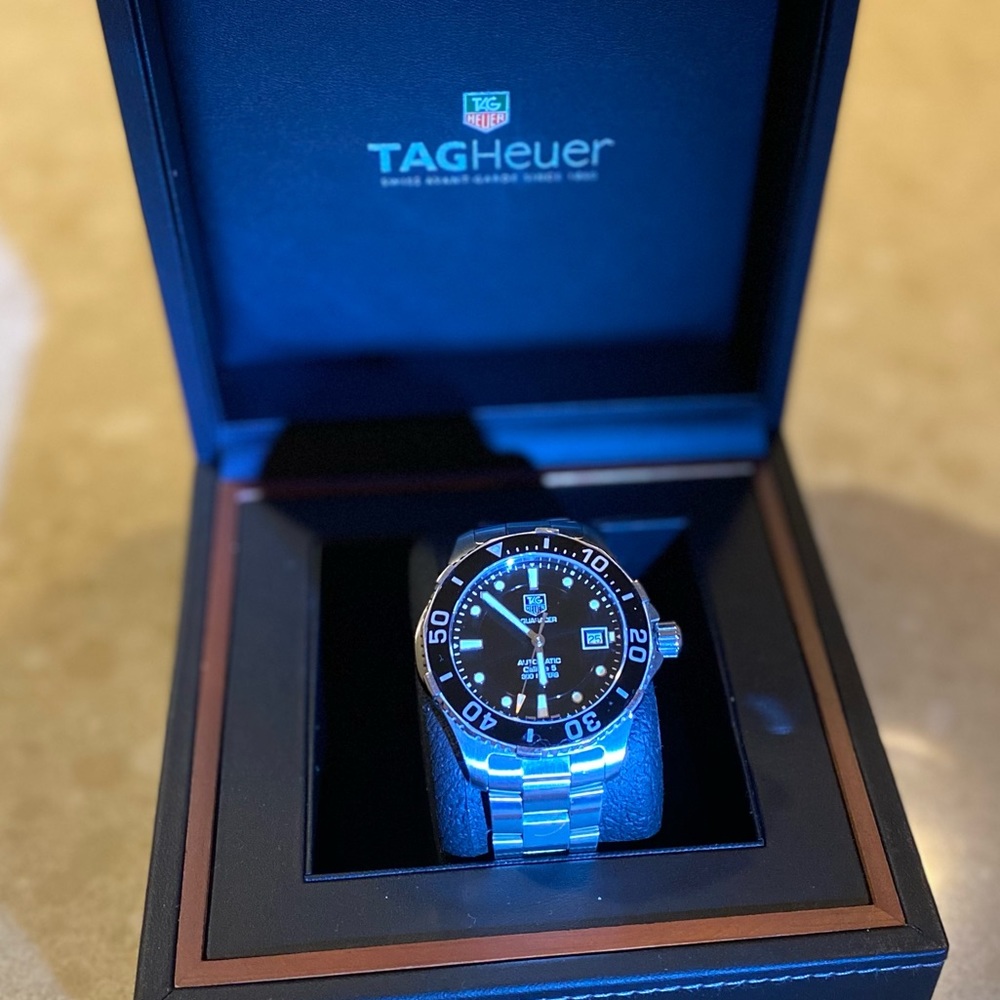 Tag Heuer Aquaracer watch NEW in box!  Includes FREE winder! 🎁 PERFECT GIFT!